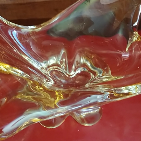 Chalet Canada Tall Vase - Picture 2 of 7